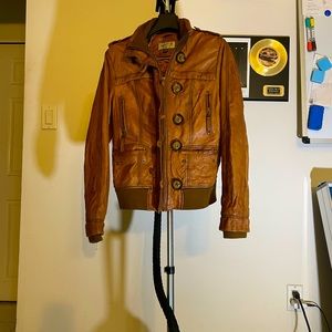 Buttery Soft Italian Leather Bomber Jacket. Comfy shiny satiny lining.